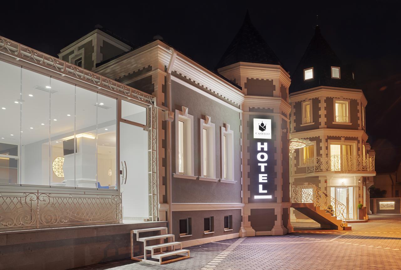 Castello Boutique Hotel Čačak Buitenkant foto