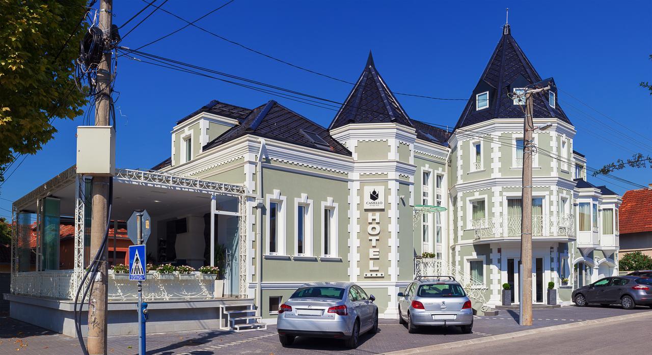 Castello Boutique Hotel Čačak Buitenkant foto
